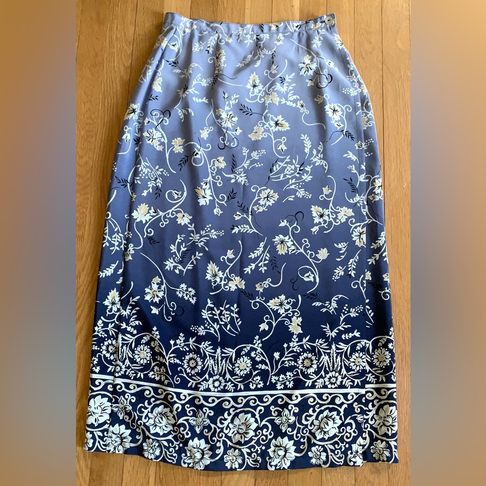 Wrap skirt, size 10